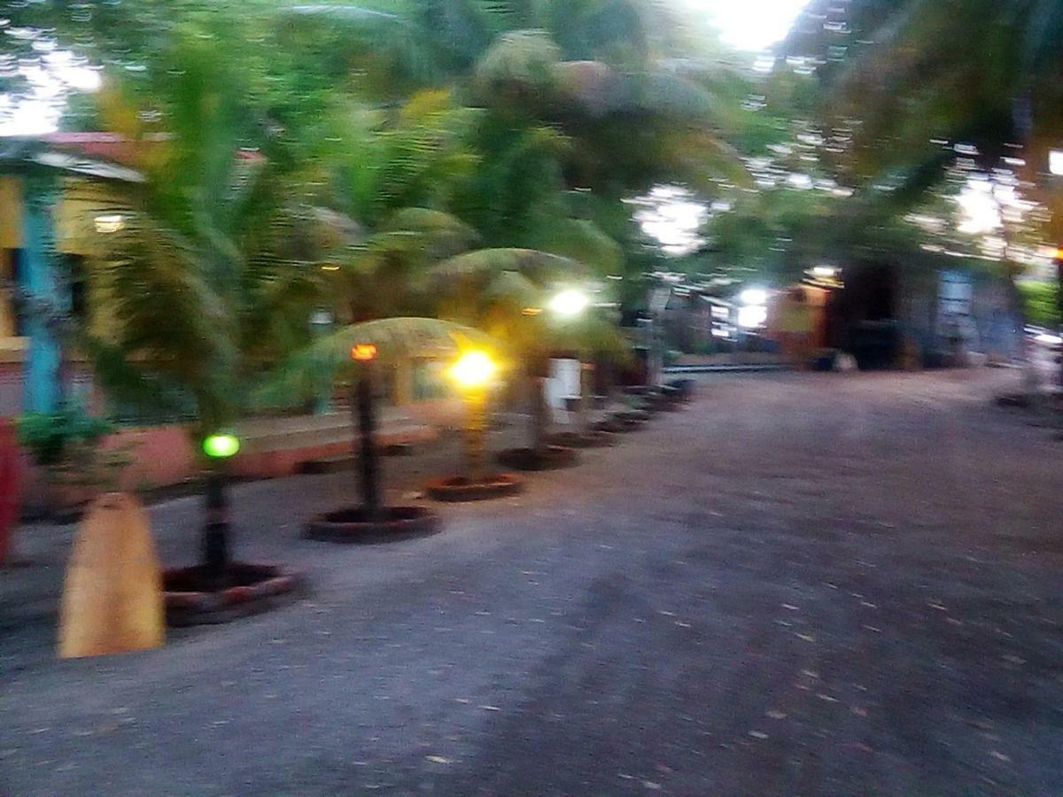 Hostel Sunset Villas 波波约 外观 照片